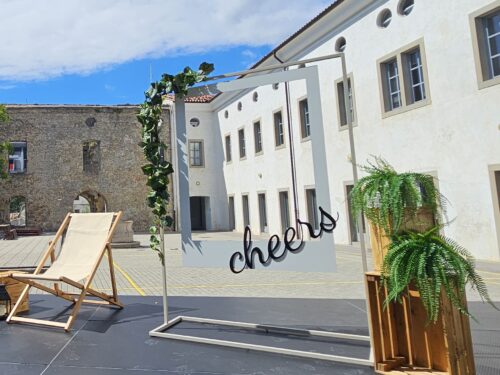 1000039185 Okvir za fotografiranje