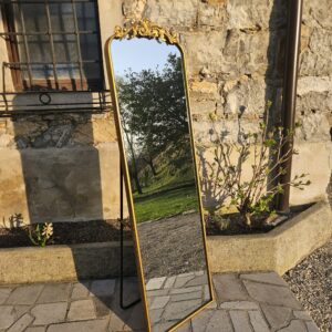Samostoječe ogledalo vintage